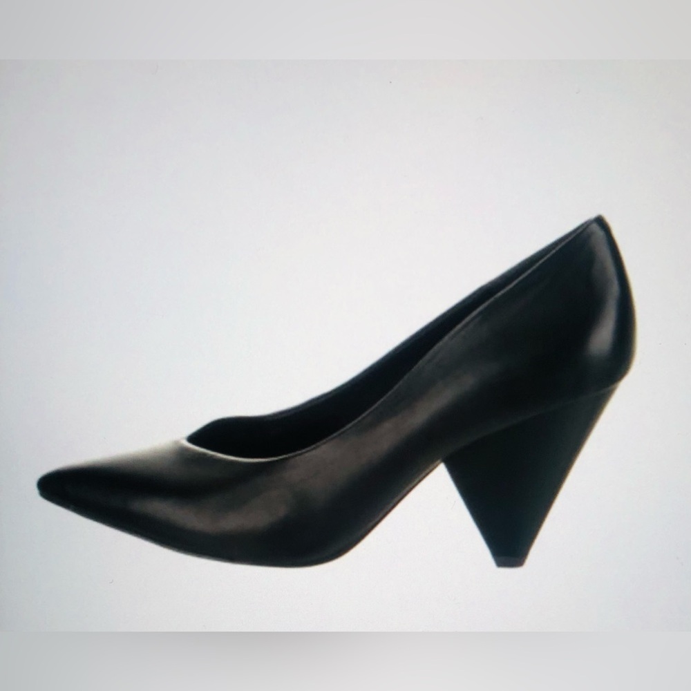 Rebecca Minkoff genuine leather pump, size 7